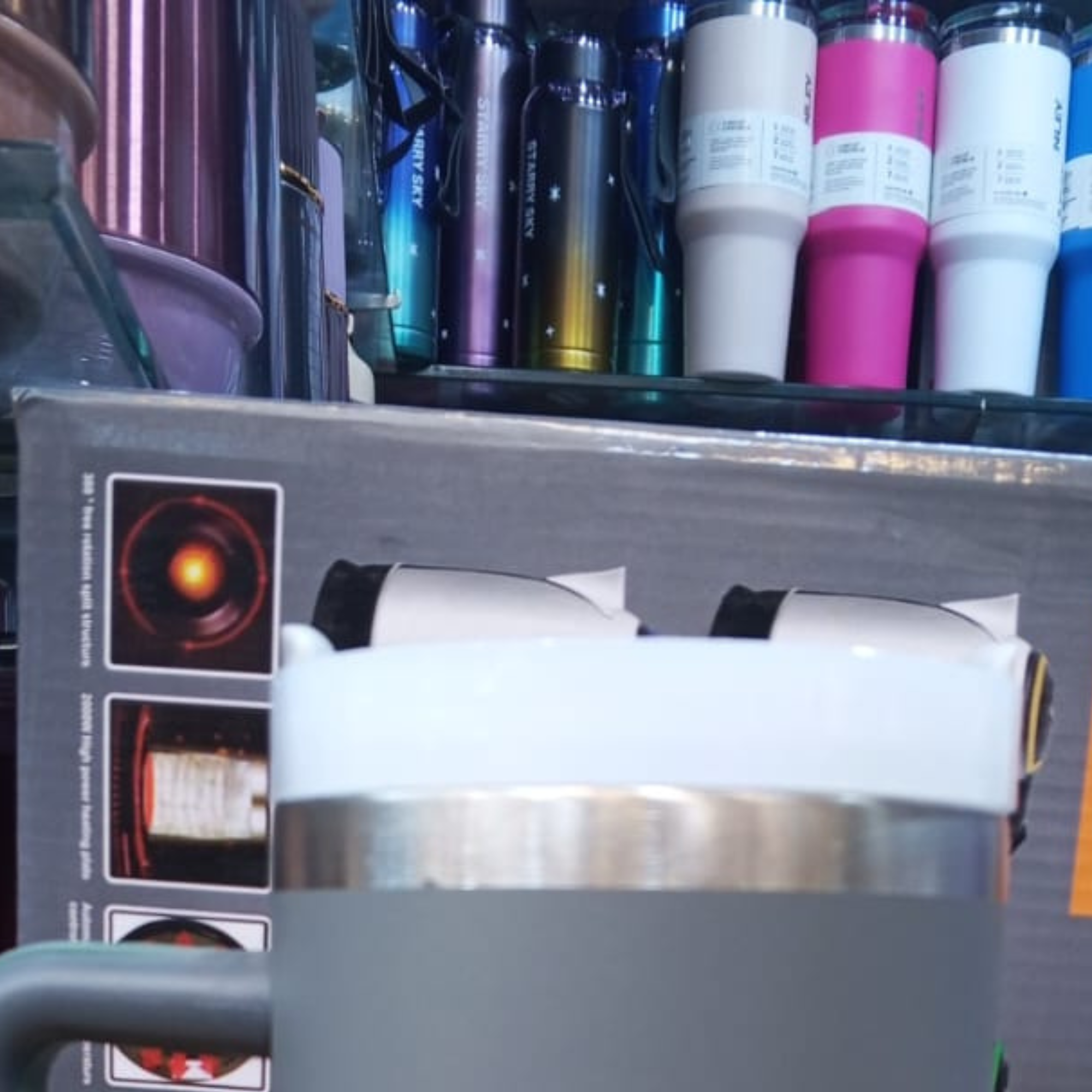 Premium 700ml Vacuum Bottle